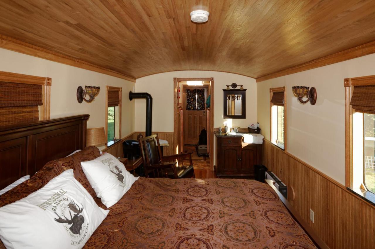 Clearview Station & Caboose B&B Creemore Exteriér fotografie